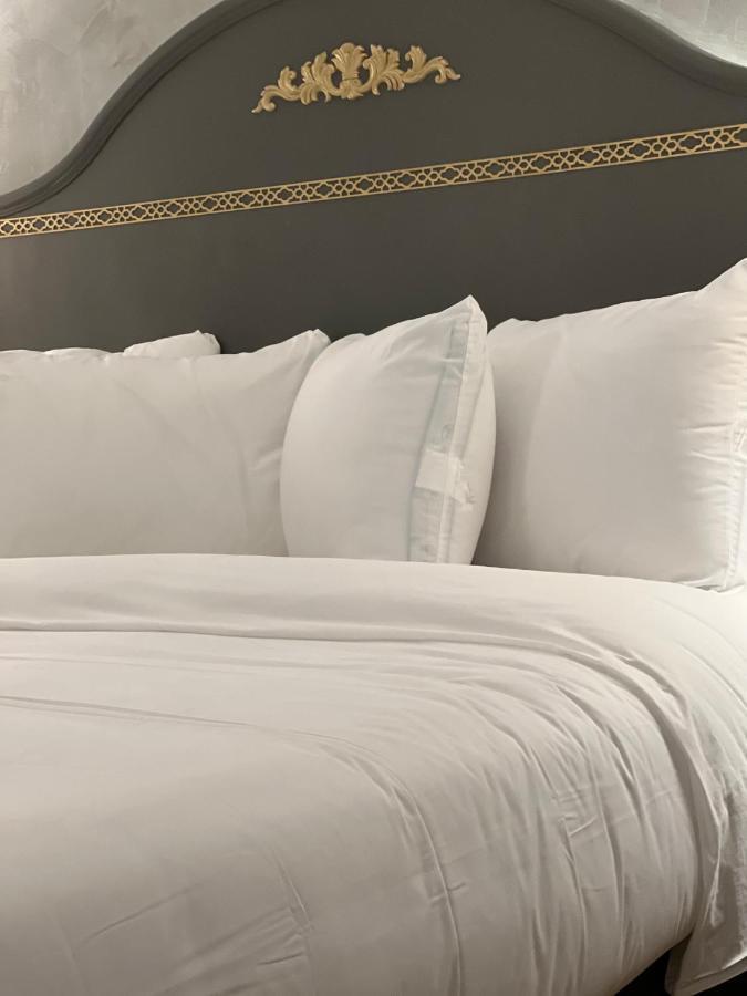 Chateau Suites นอร์ริสทาวน์ ภายนอก รูปภาพ