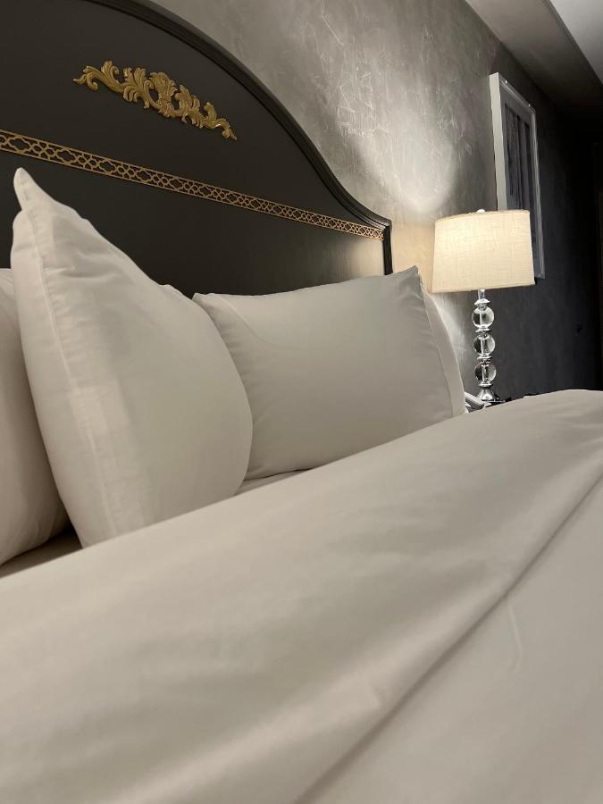 Chateau Suites นอร์ริสทาวน์ ภายนอก รูปภาพ